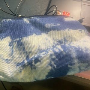 Thirty one zipper pouch, good condition